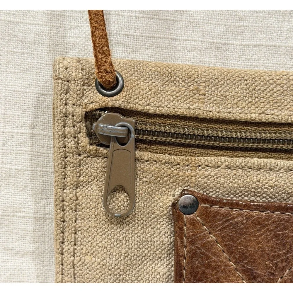 Vintage 80s Banana Republic Safari Linen & Leather Travel Pouch Strap Italy
